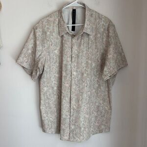 lululemon airing easy short sleeve button down Beige  Patterned Shirt men’s XXL